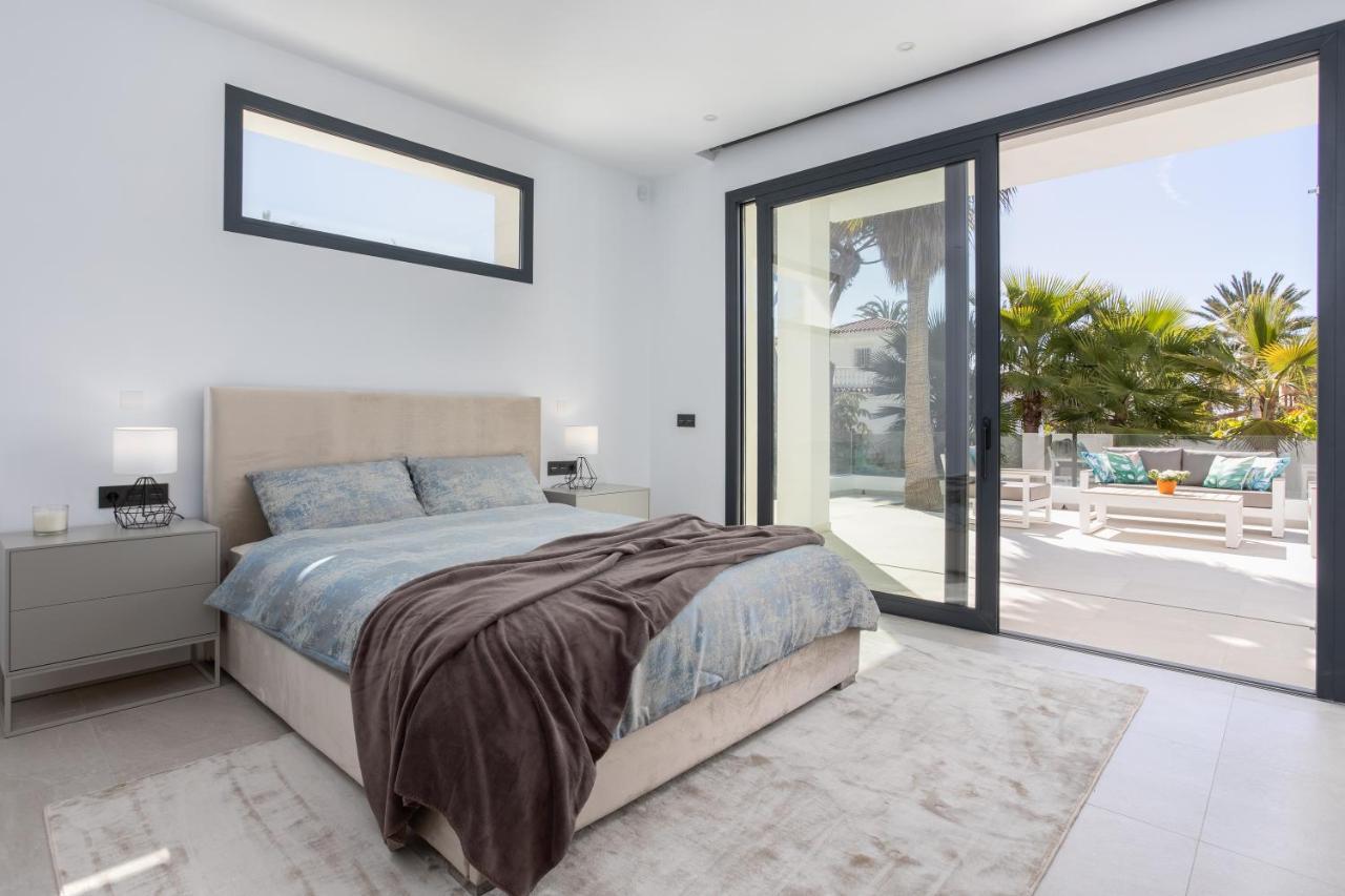 Villa Calima - 5 Bedrooms With Private Pool - 100m From The Beach *