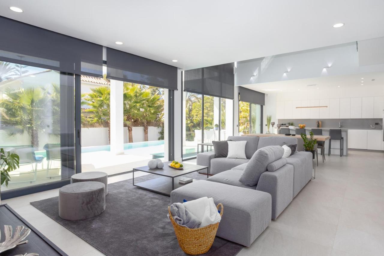 Calima - 5 Bedrooms With Private Pool - 100m From The Beach Marbella