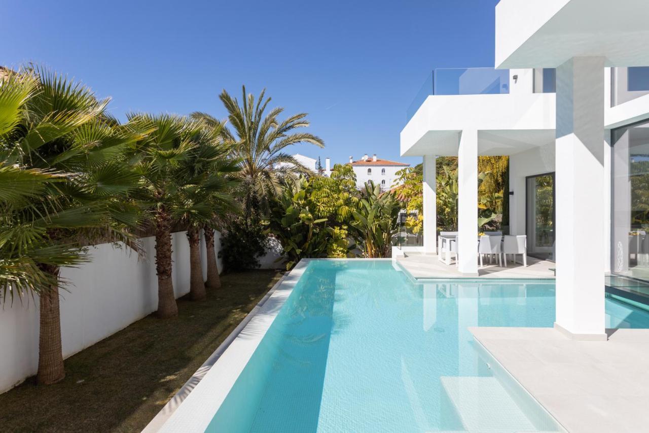 Villa Calima - 5 Bedrooms With Private Pool - 100m From The Beach